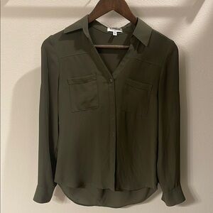 Express Green Long Sleeve Cuffed Sleeve Blouse